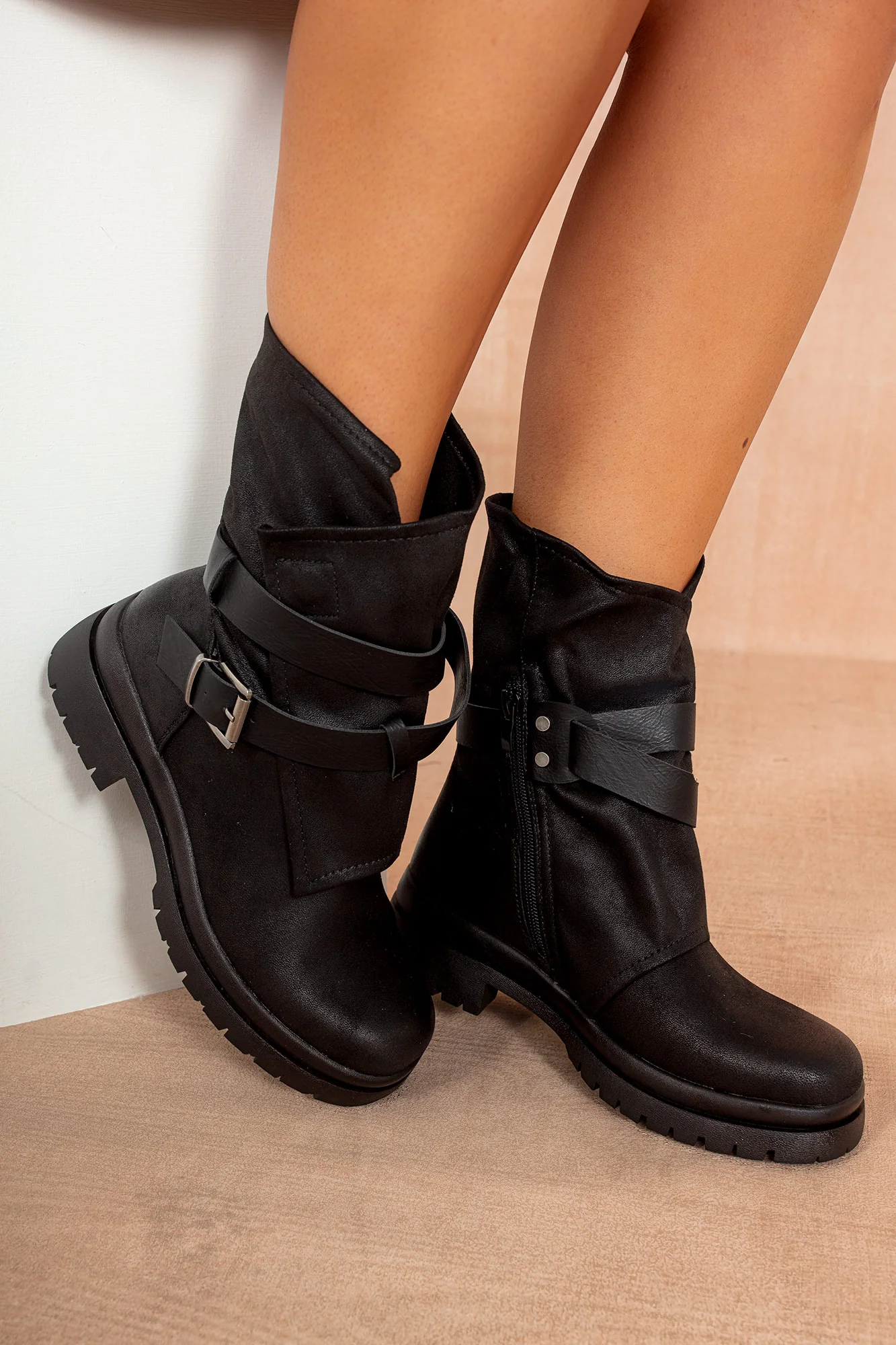 Hanora Black Leather Look Chunky Ankle Boots - Enricherlife