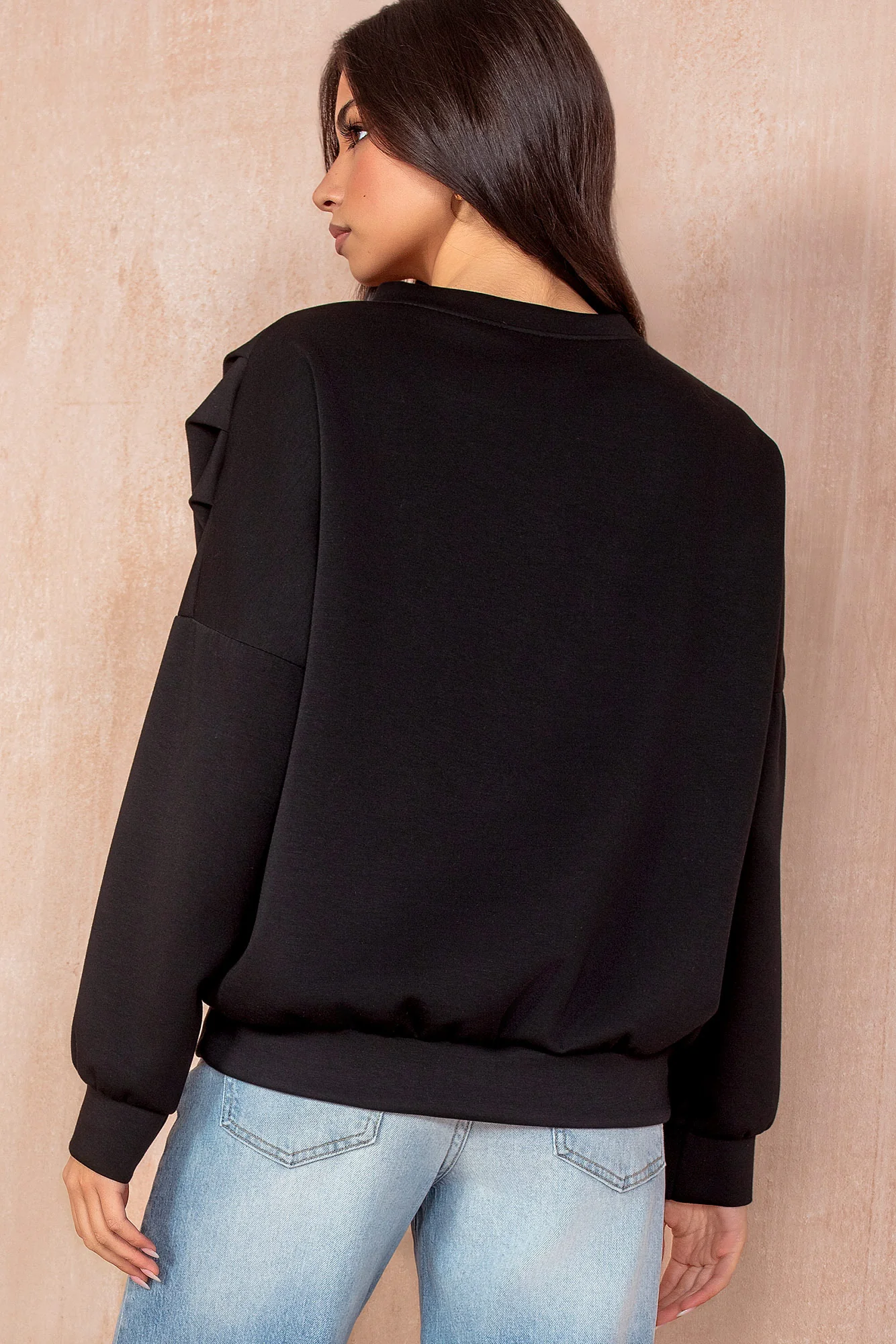 Priscilla Black Oversized Sweatshirt - Enricherlife