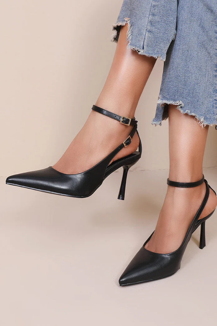Sloane Black Court Heels - Enricherlife
